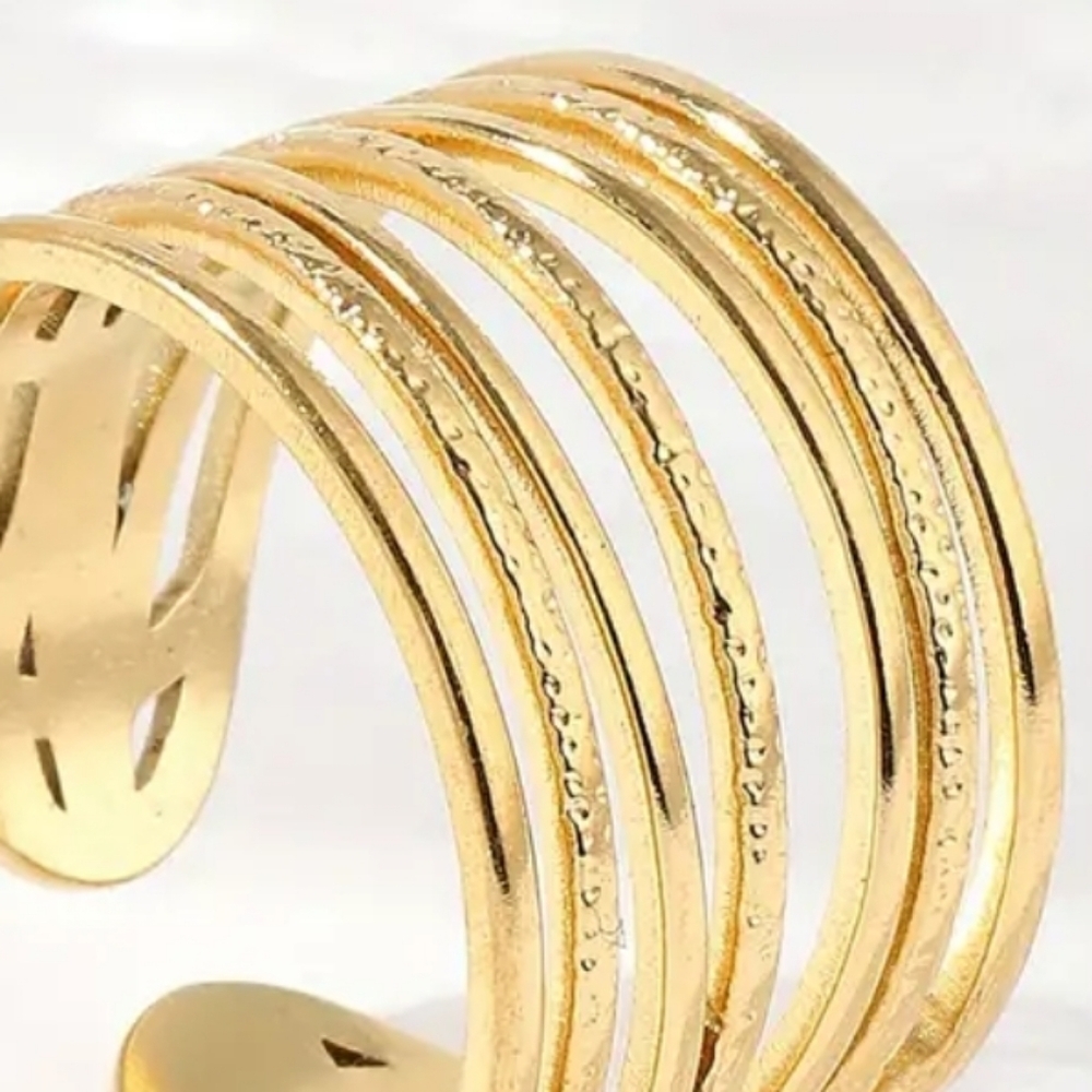 NEW! Resizable ring.   BTQ - Picture 3 of 6